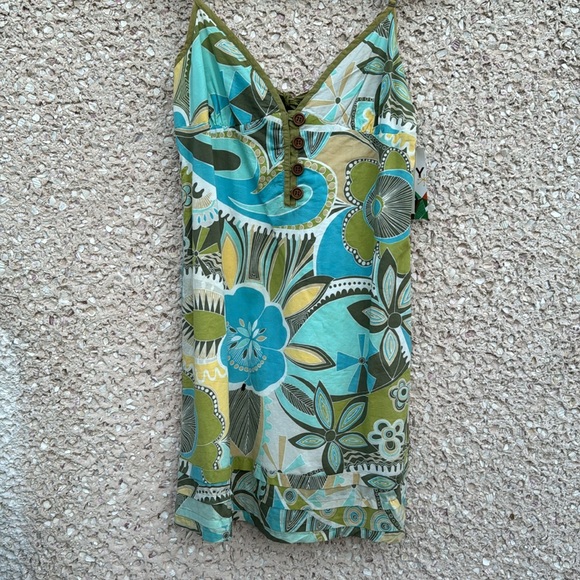 Roxy Hawaiian Floral Dress from Original Collection - Picture 2 of 7